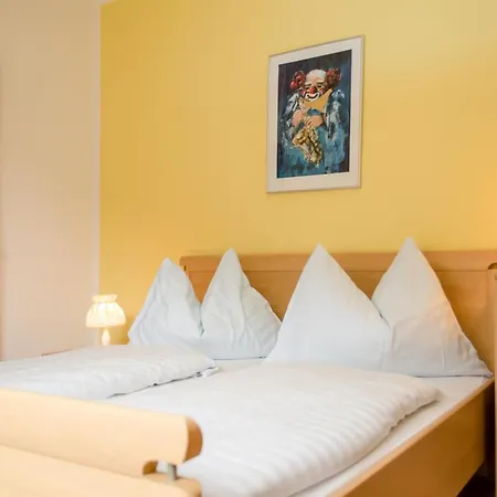 Guest house Sonnenhugel Portschach am Woerthersee
