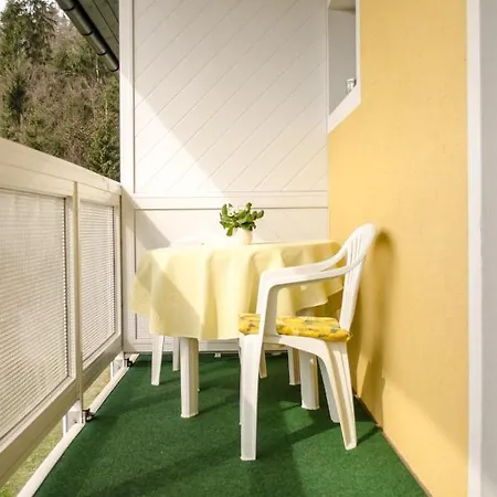 Sonnenhugel Guest house *