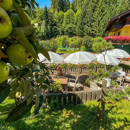 Sonnenhugel Guest house Portschach am Woerthersee