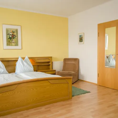 Sonnenhugel Guest house Portschach am Woerthersee
